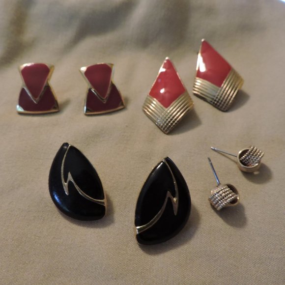 POST EARRINGS .. 4 pairs.. without postbacks - Picture 2 of 13
